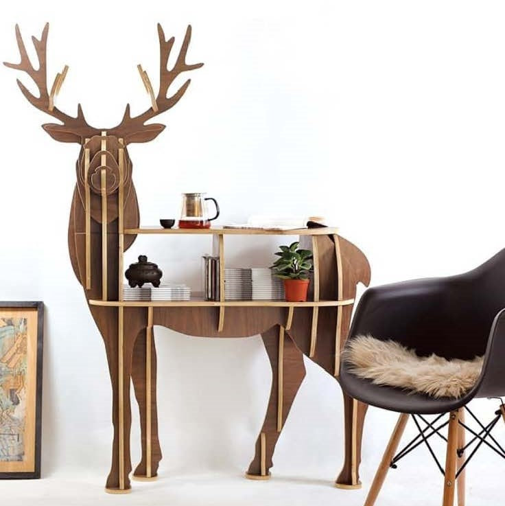 SHELF AND KEY HOLDER